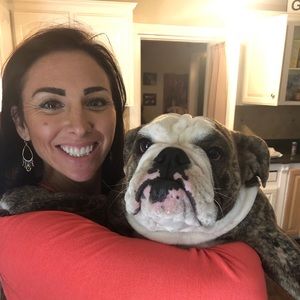 Meet your Posher, Regina